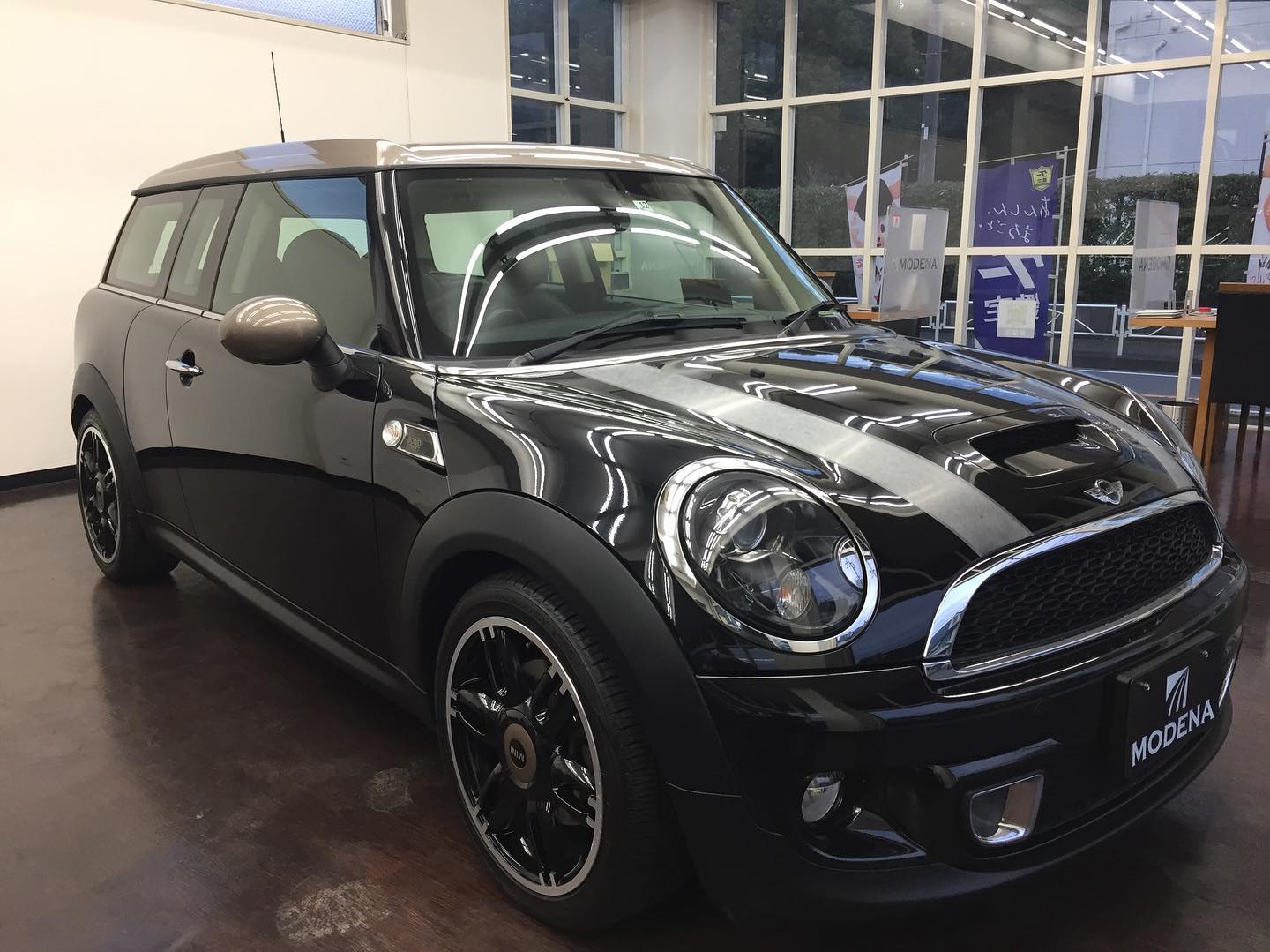 R55ミニクーパーSクラブマンボンドストリートパッケージ入庫しま